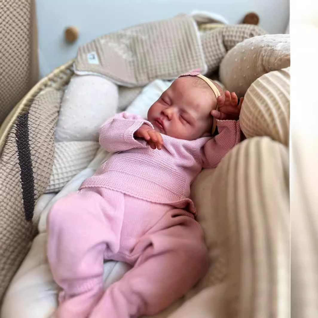 Lifelike 48 cm Reborn Baby Dol - огляд і ціна Ethnic Fashion House
