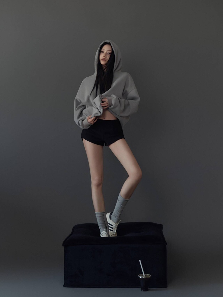 Gray Mood Portrait Theme Photo - огляд і ціна Ethnic Fashion Photography