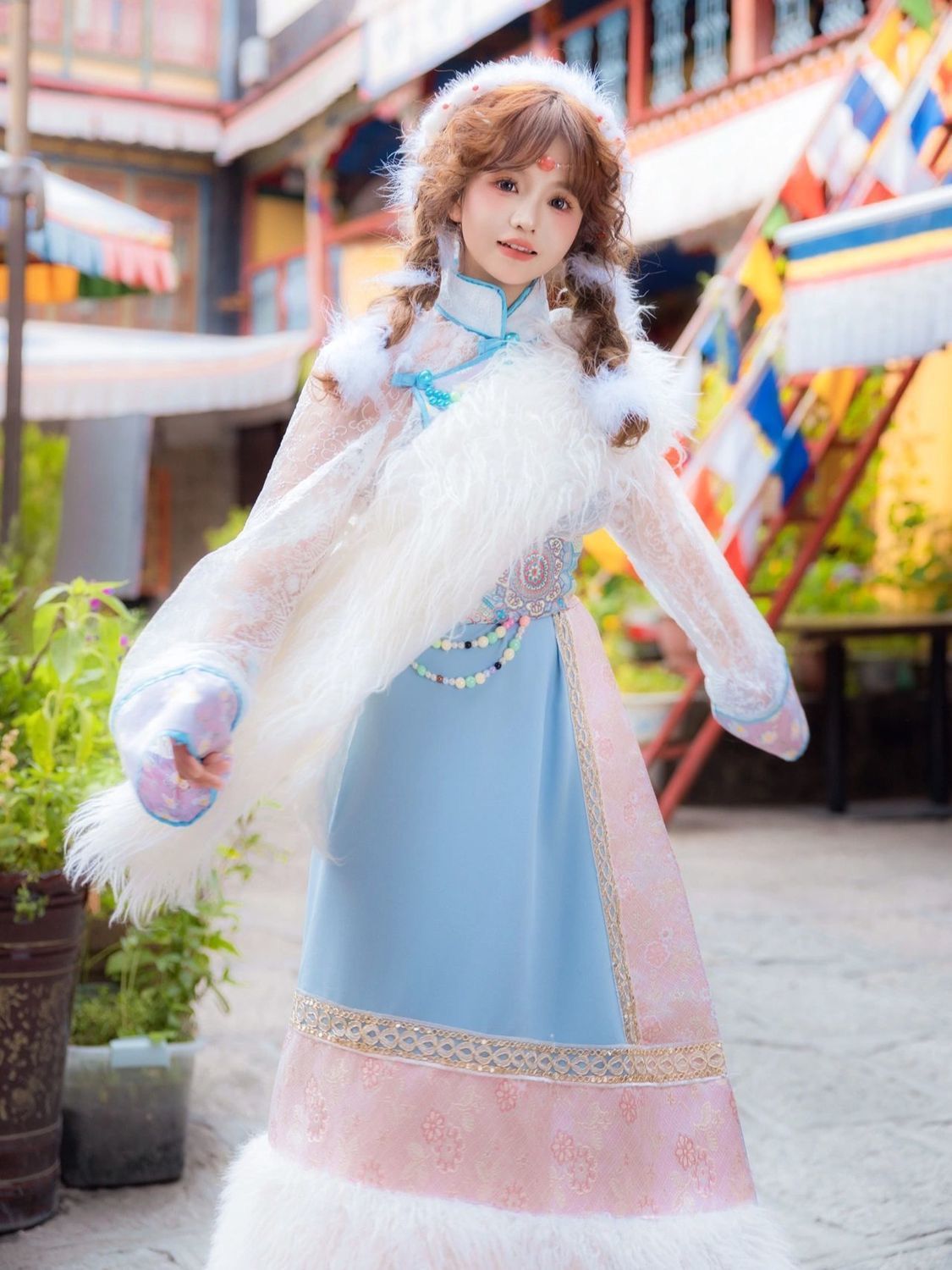 Tibetan Costume Women's New St - огляд і ціна Ethnic Fashion Photography
