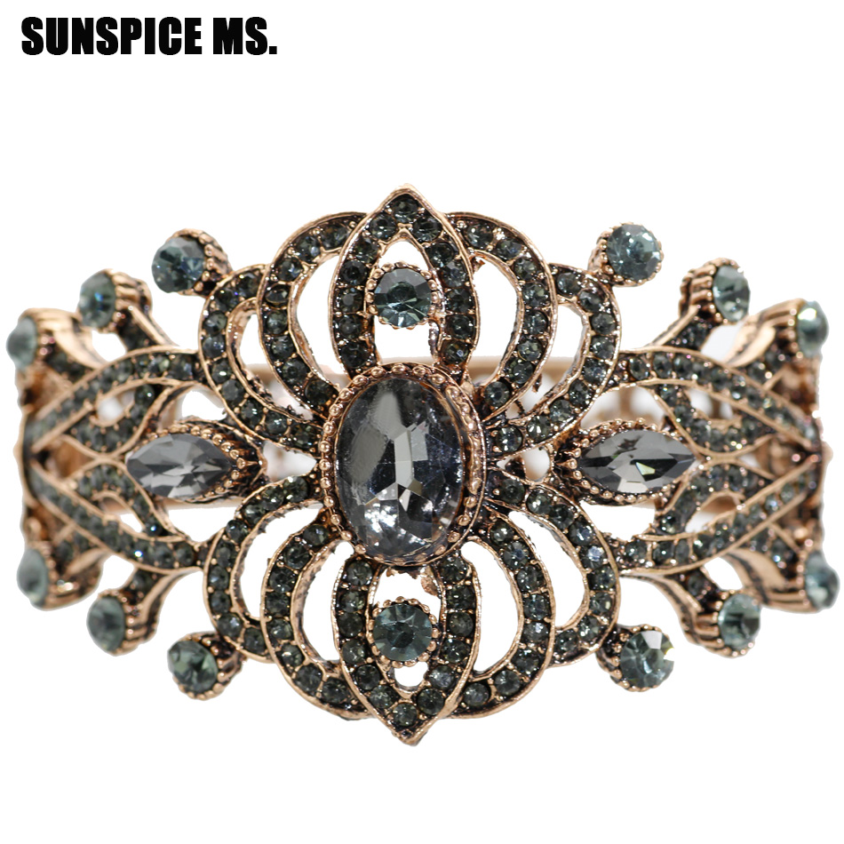 Bohemia Ethnic Vintage Bangle  - огляд і ціна Ethnic Fashion Brands
